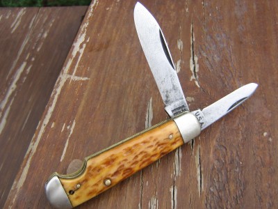 Vintage 1936 - 1953 Imperial Bone Easy Open Knife 004.JPG