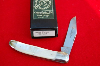 Queen Copperhead Pearl [2].jpg