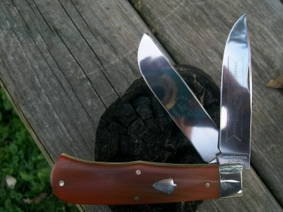 knife show 2011 knives 014.JPG
