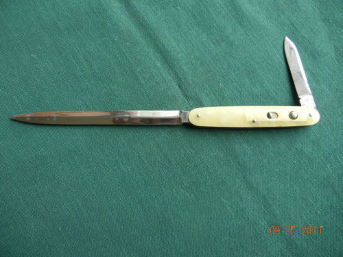 Schrade BPort auto letter opener.jpg