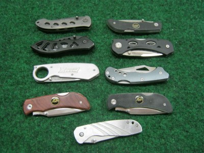 lot tactical knives.jpg