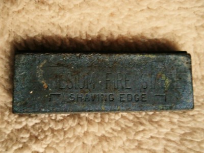 Imperial Magnesium Fire Starter 002.JPG