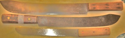 Hunting camp knives 003.jpg